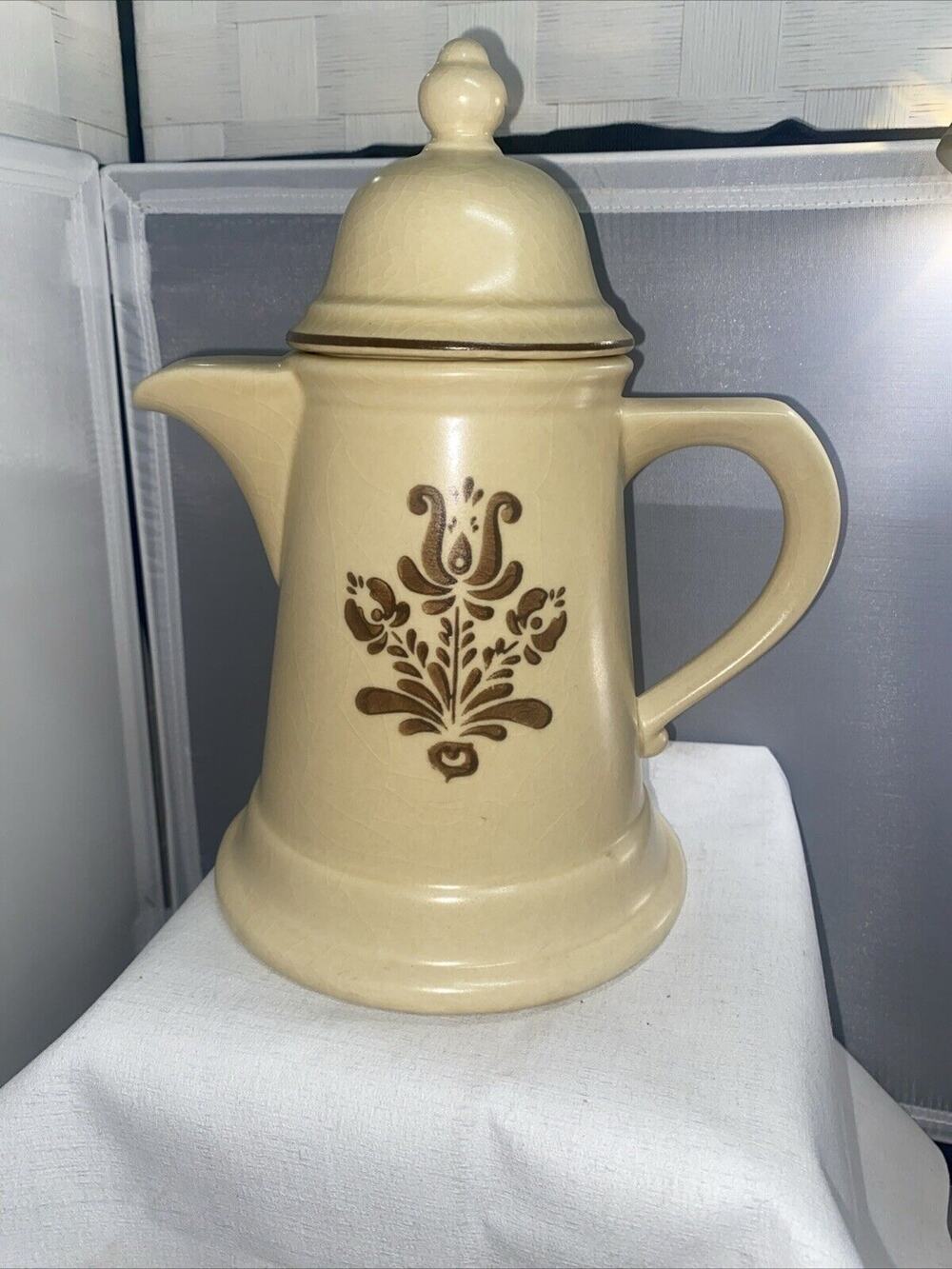 Pfaltzgraff Village Cream & Brown Coffee Tea Pot 10" #6-550 with LID